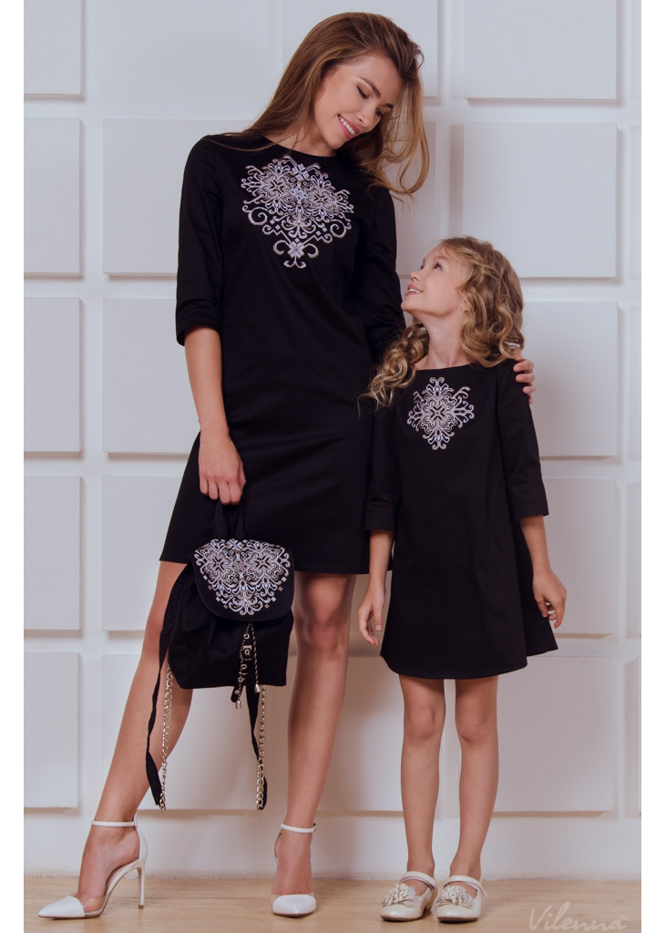 Бавовняна сукня для дівчинки з вишивкою • чорний • інтернет магазин • vilenna • додаткове фото 6